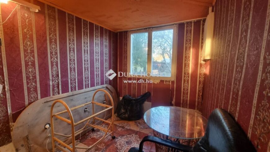 Ház-családi ház eladó – 2 szoba – Pilis