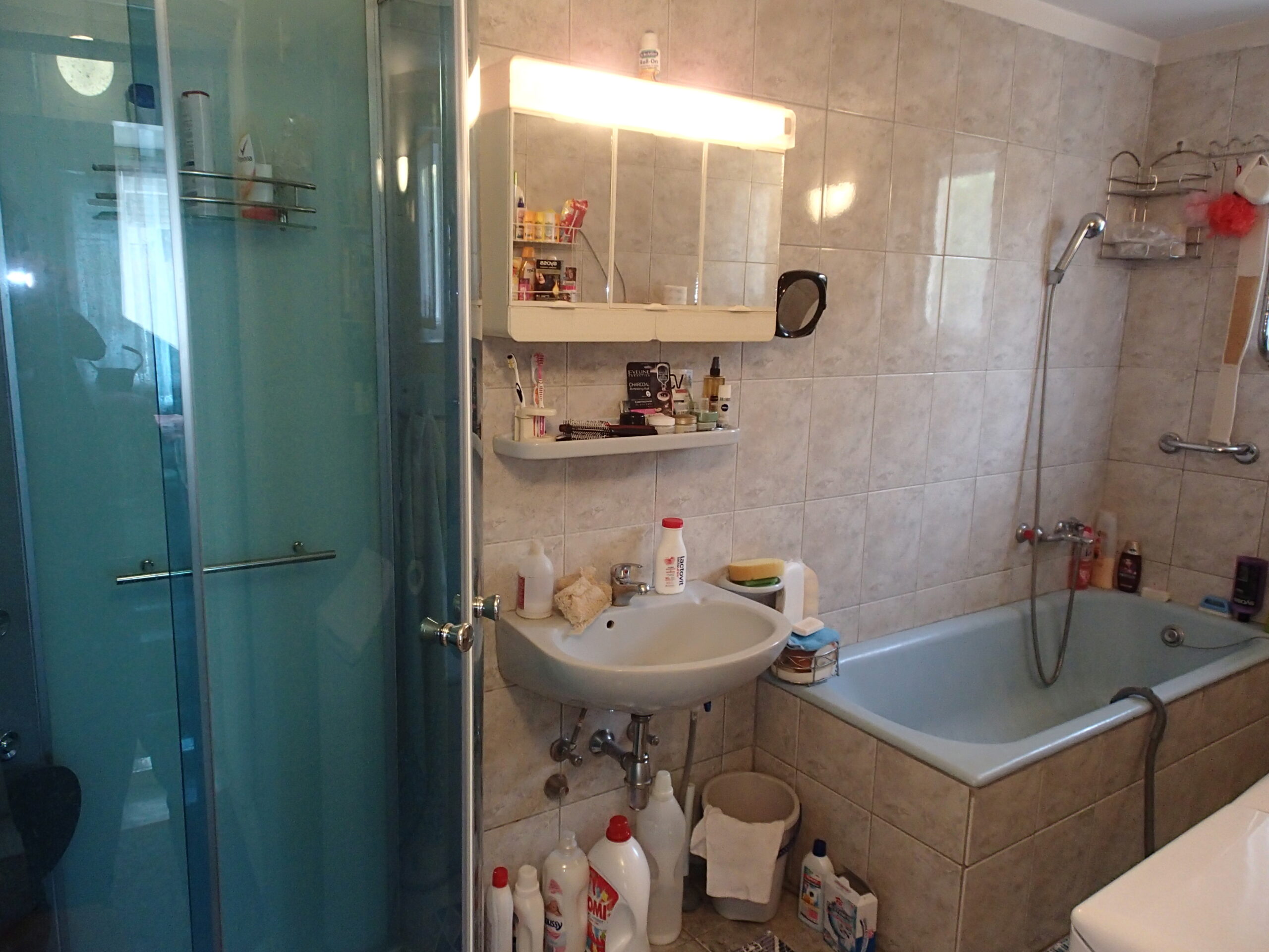 Ház-családi ház eladó – 10 szoba< – Zalakaros