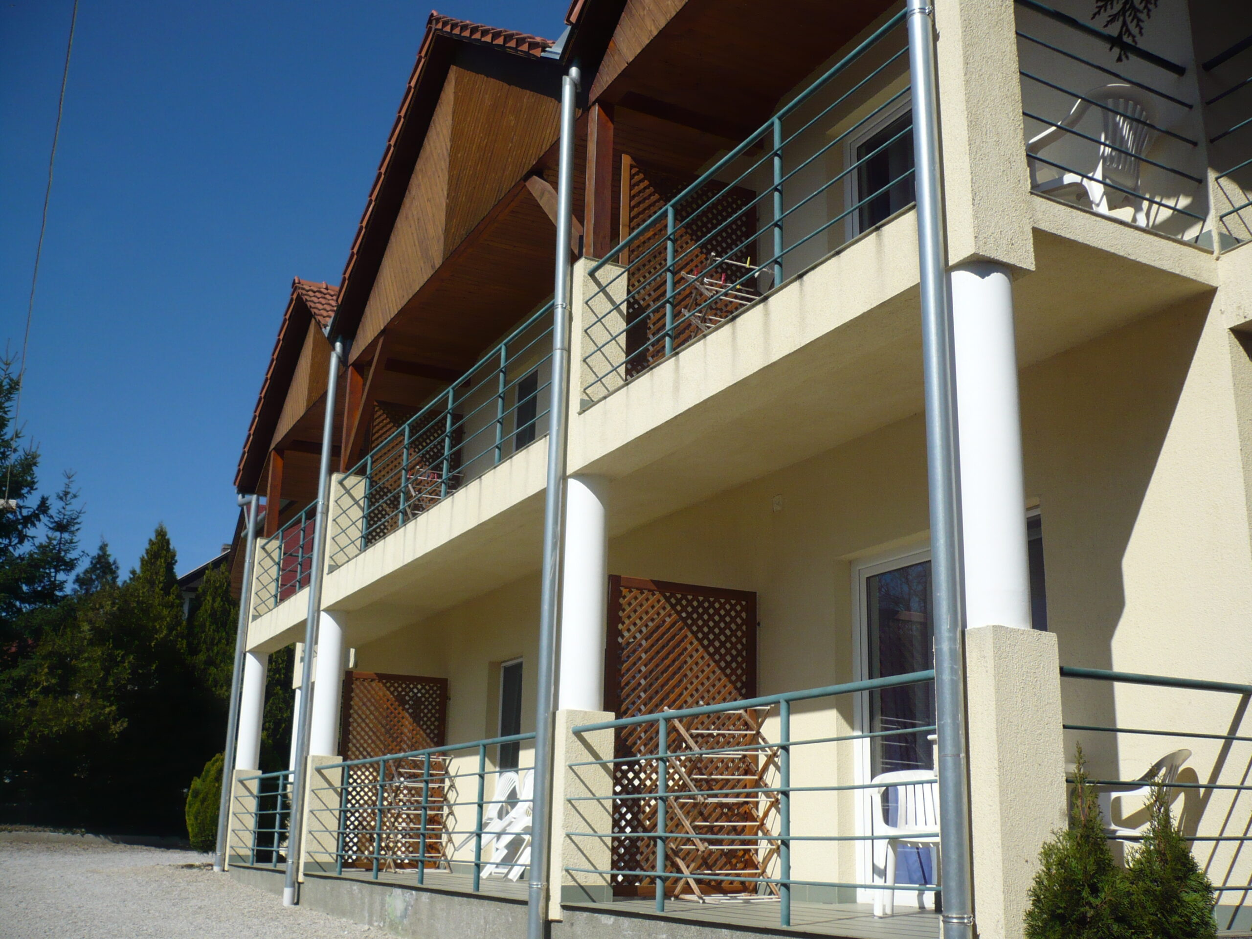 Ház-családi ház eladó – 10 szoba< – Zalakaros