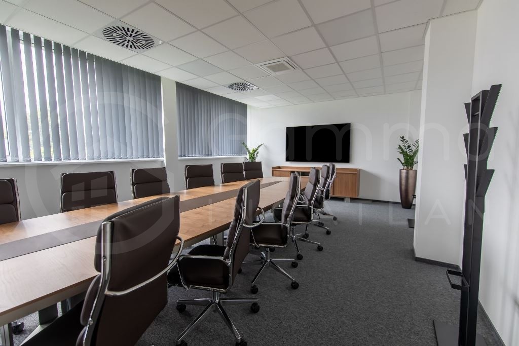 Iroda-üzlet-vendéglátóegység kiadó közvetítőtől – Miskolc