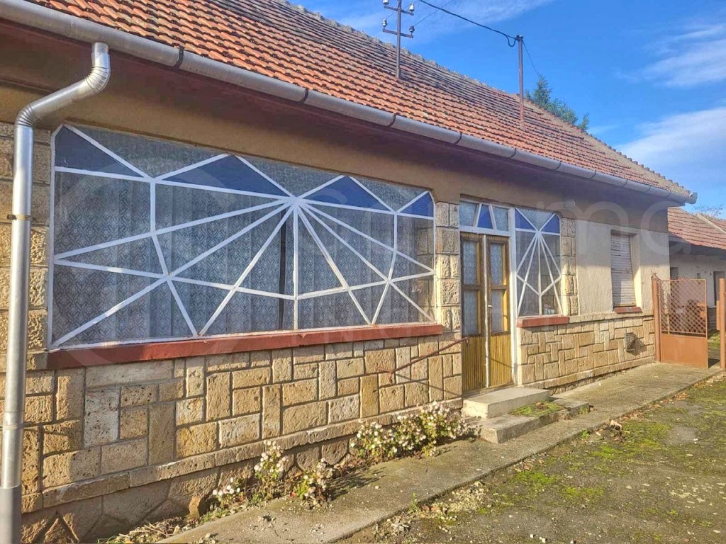 Ház-családi ház eladó – 2 szoba – Rátka