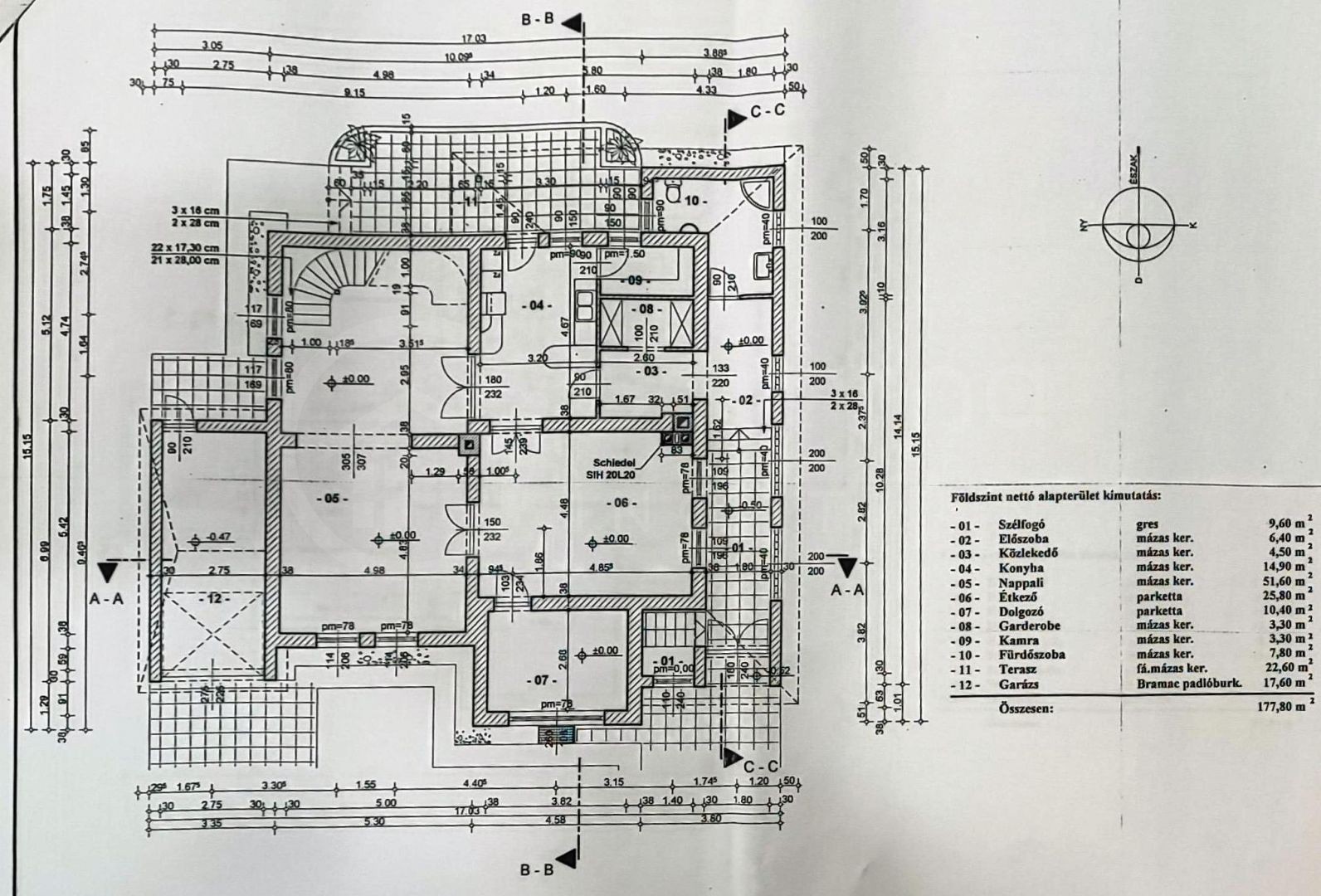 Ház-családi ház eladó – 7 szoba – Miskolc