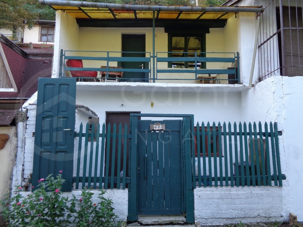 Nyaraló-üdülő-hétvégi ház eladó – 2 szoba – Miskolc