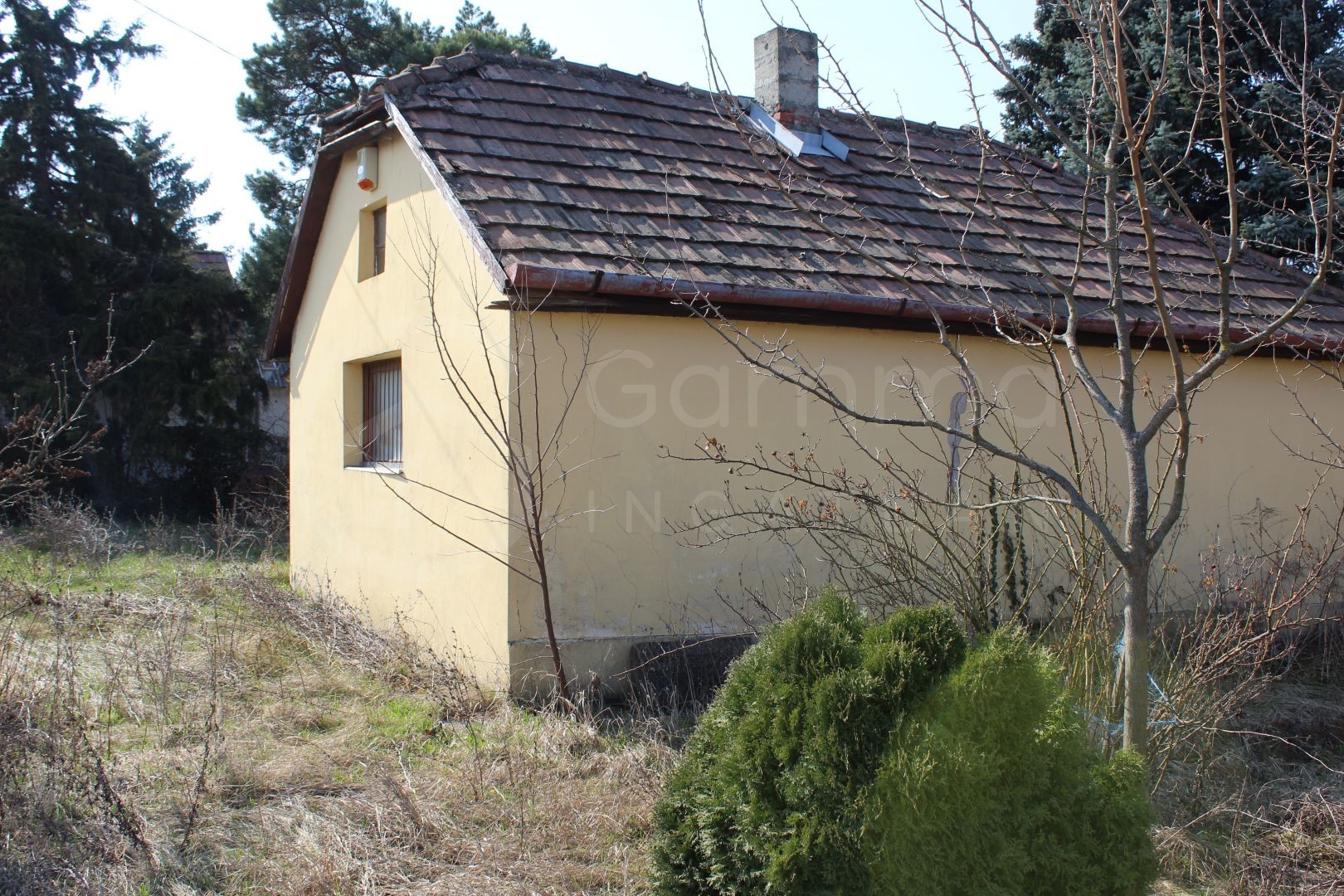 Föld-hétvégi telek-kert eladó közvetítőtől – Nyékládháza