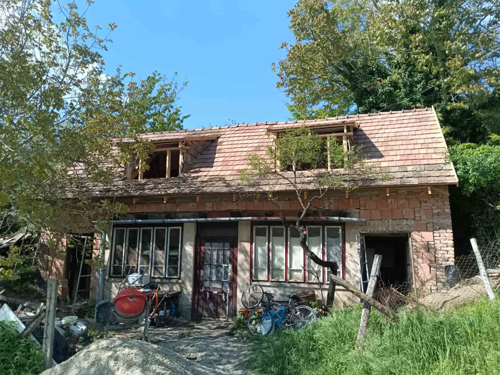 Lakás kiadó – 1 szoba – Baj