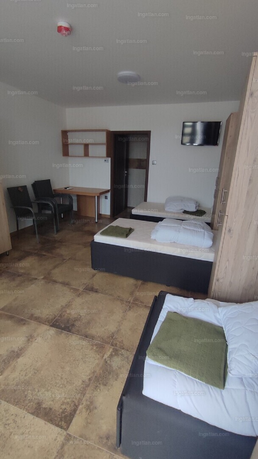 Sorház-ikerház-házrész kiadó – 6 szoba – Hajdúnánás