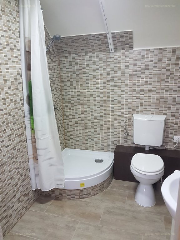 Iroda-üzlet-vendéglátóegység eladó tulajdonostól – Budapest XIII.kerület