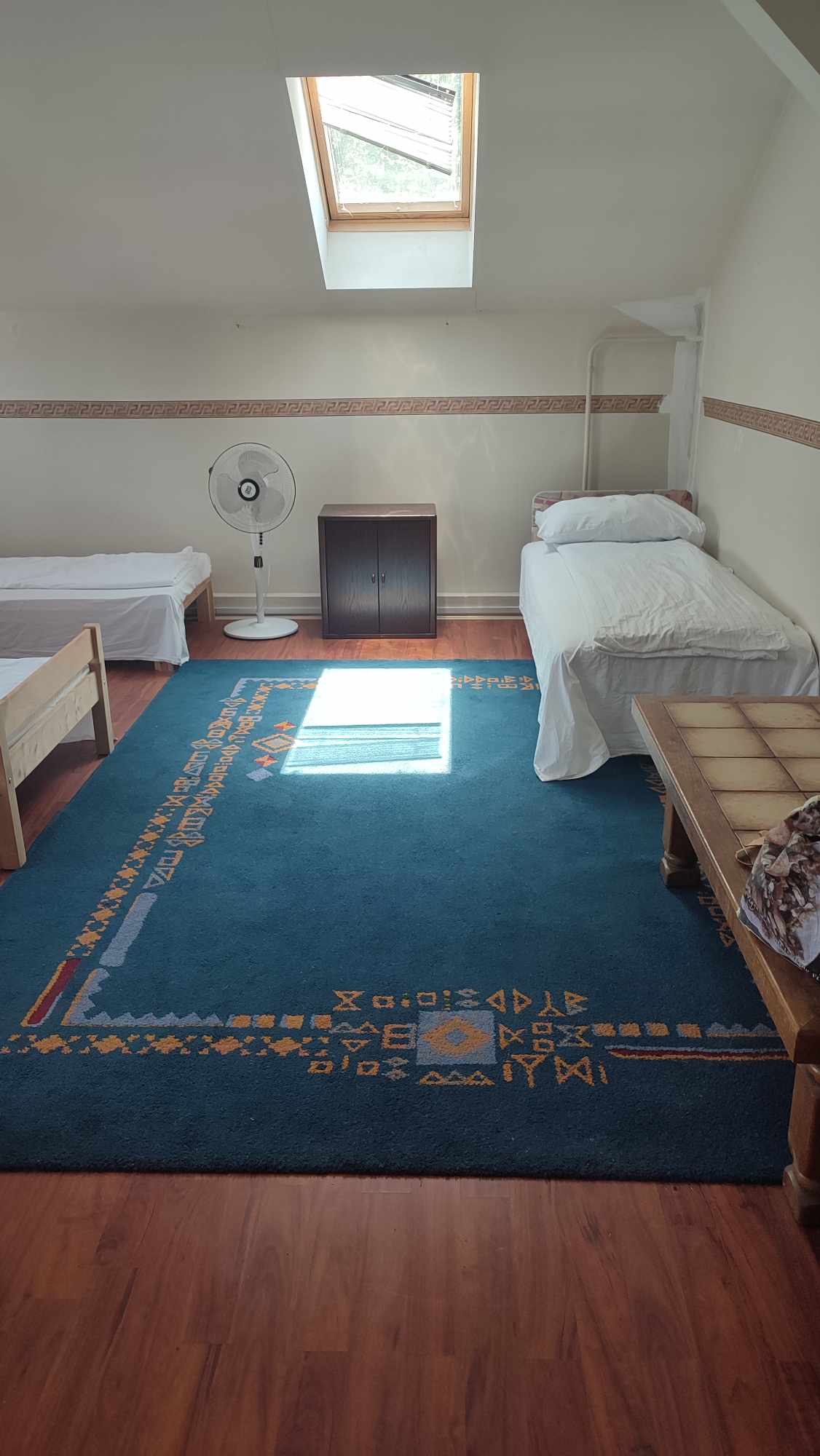 Ház-családi ház kiadó – 6 szoba – Kaposvár