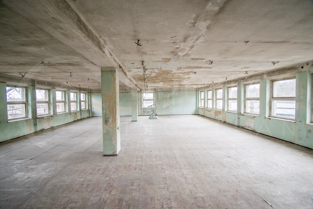 Ipari ingatlan-raktár-csarnok kiadó közvetítőtől – Miskolc