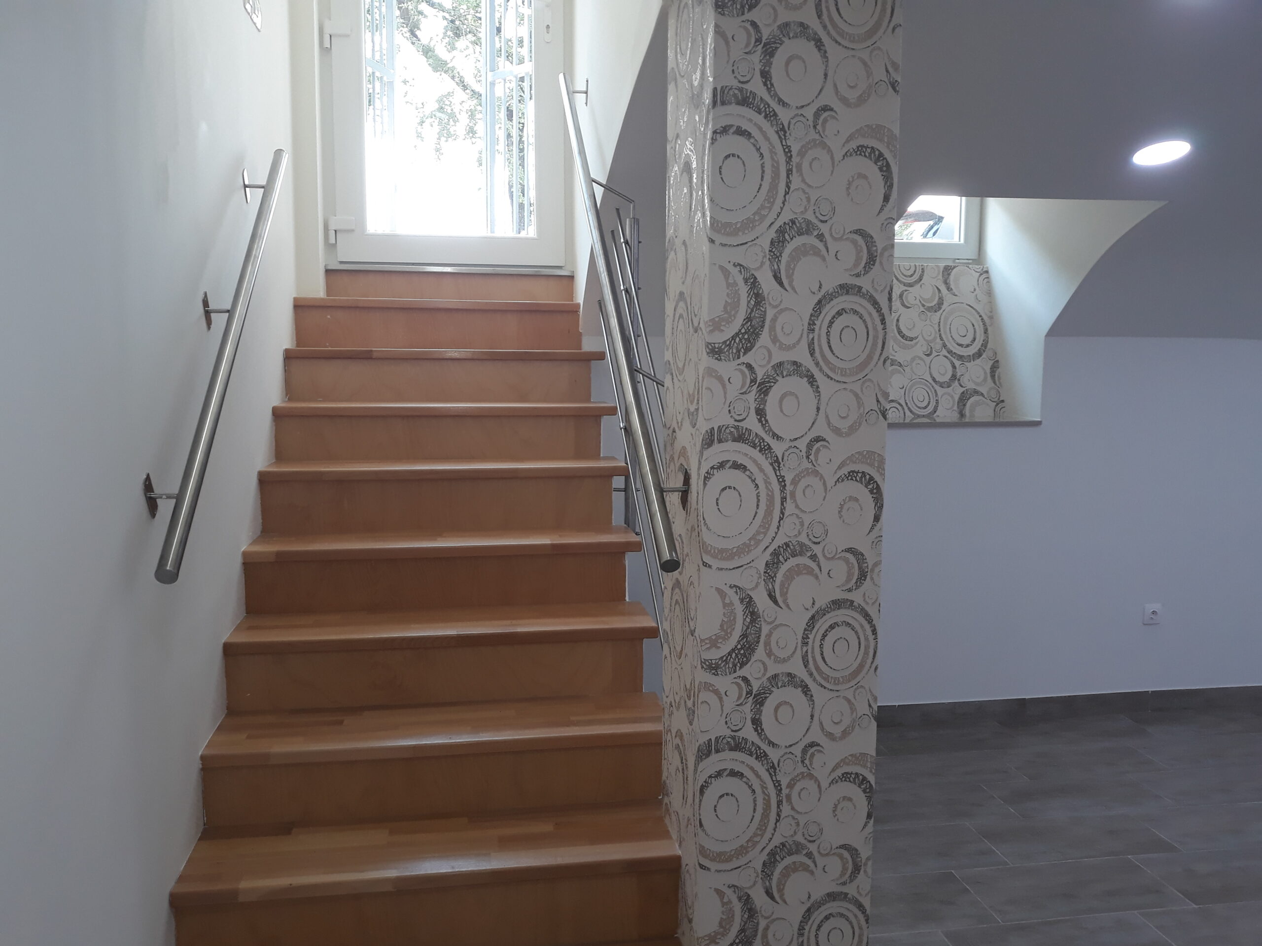 Iroda-üzlet-vendéglátóegység eladó tulajdonostól – Budapest XIII.kerület