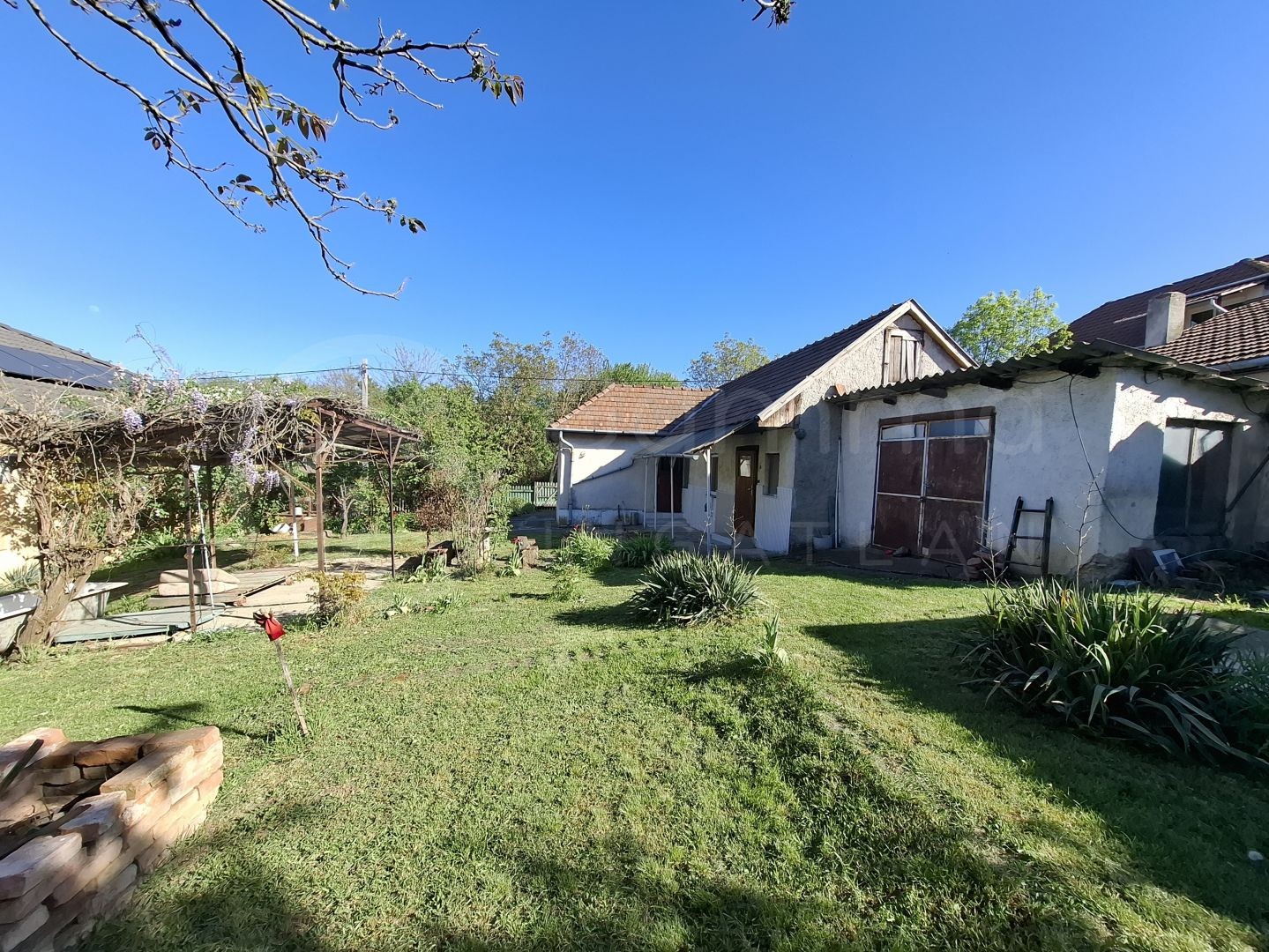 Ház-családi ház eladó – 4 szoba – Miskolc