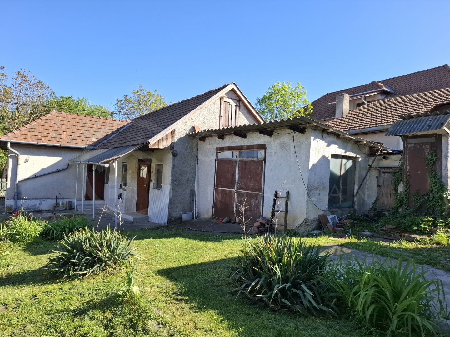 Ház-családi ház eladó – 4 szoba – Miskolc