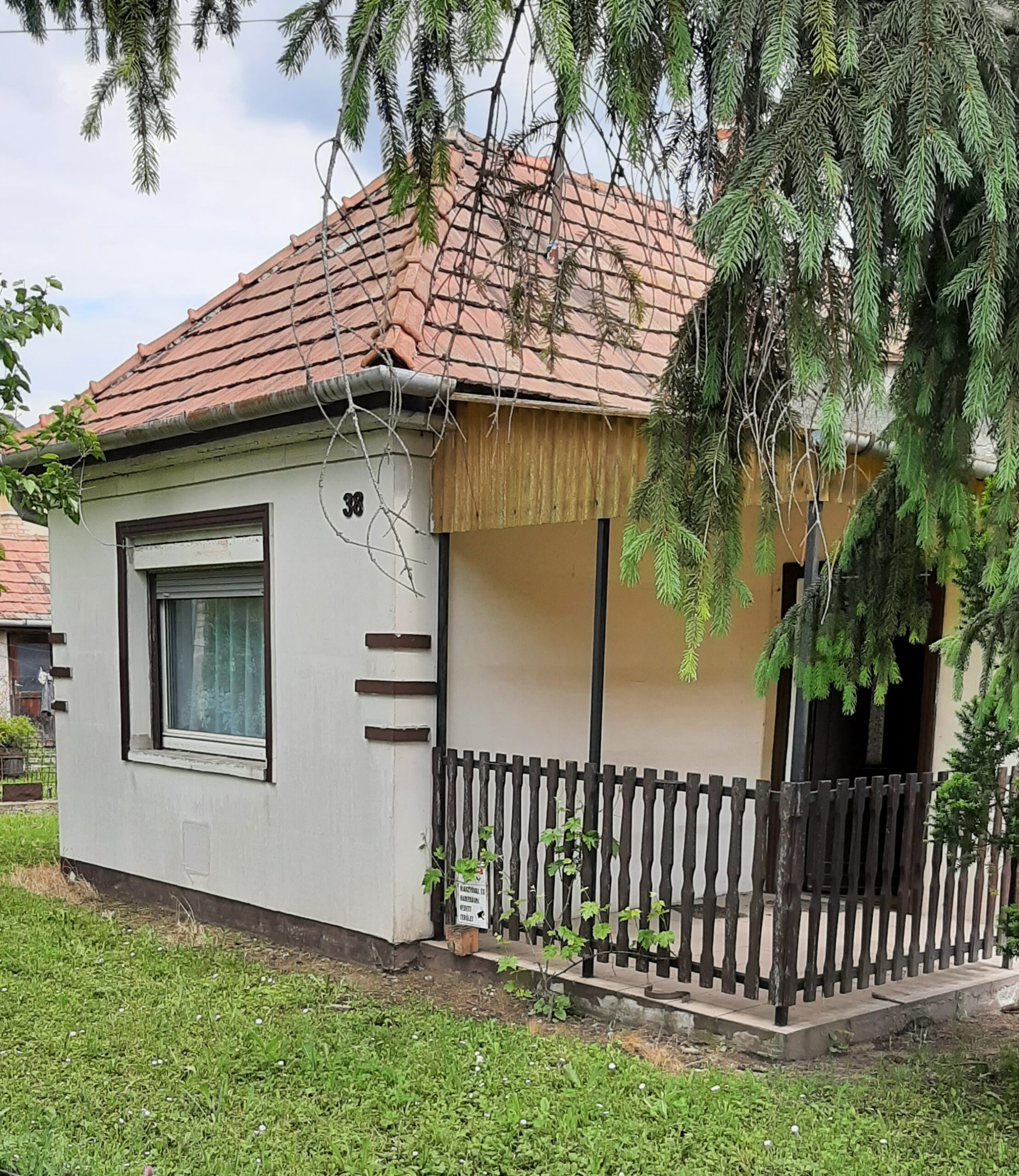 Ház-családi ház eladó – 1 szoba – Siófok