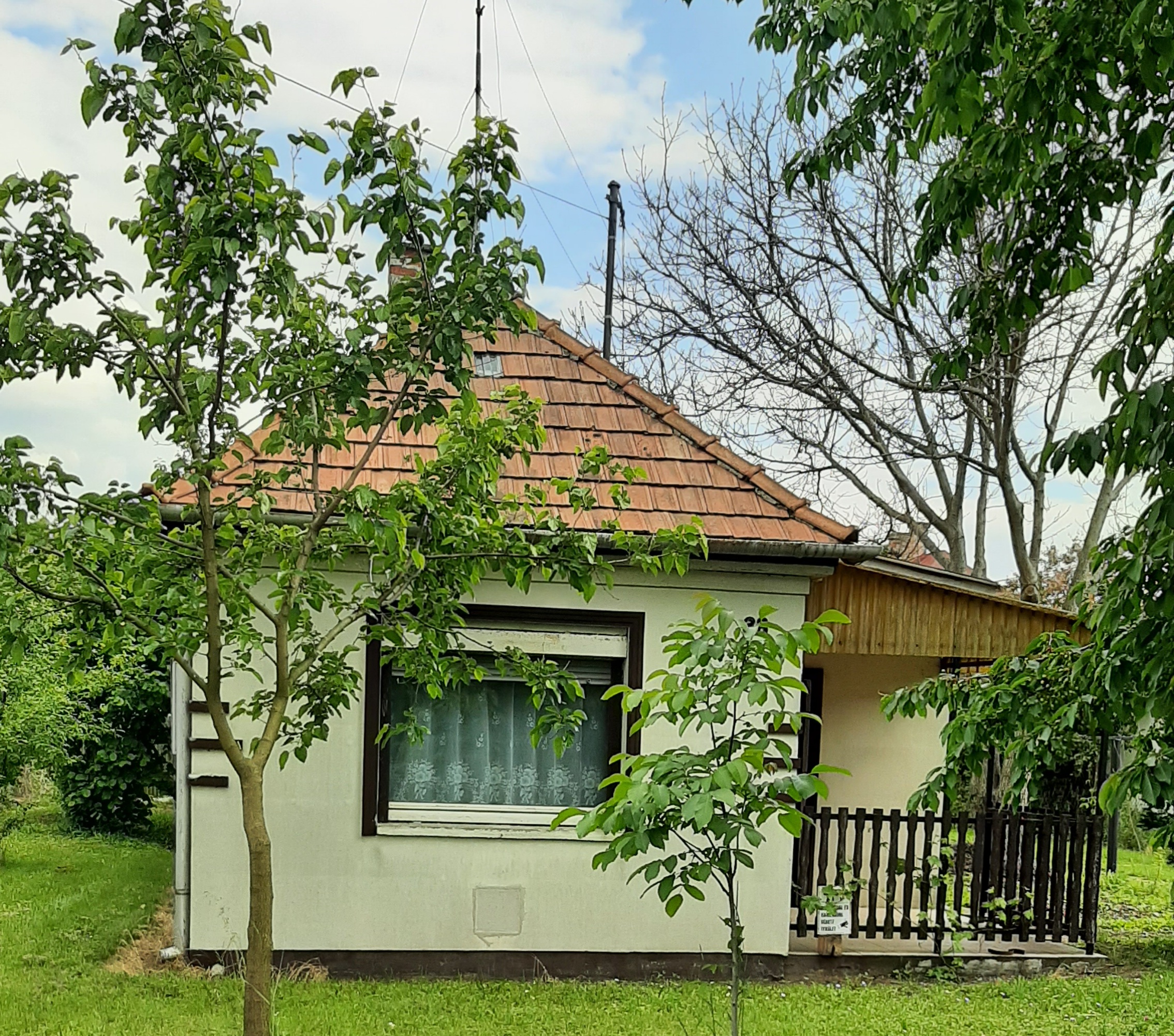 Ház-családi ház eladó – 1 szoba – Siófok