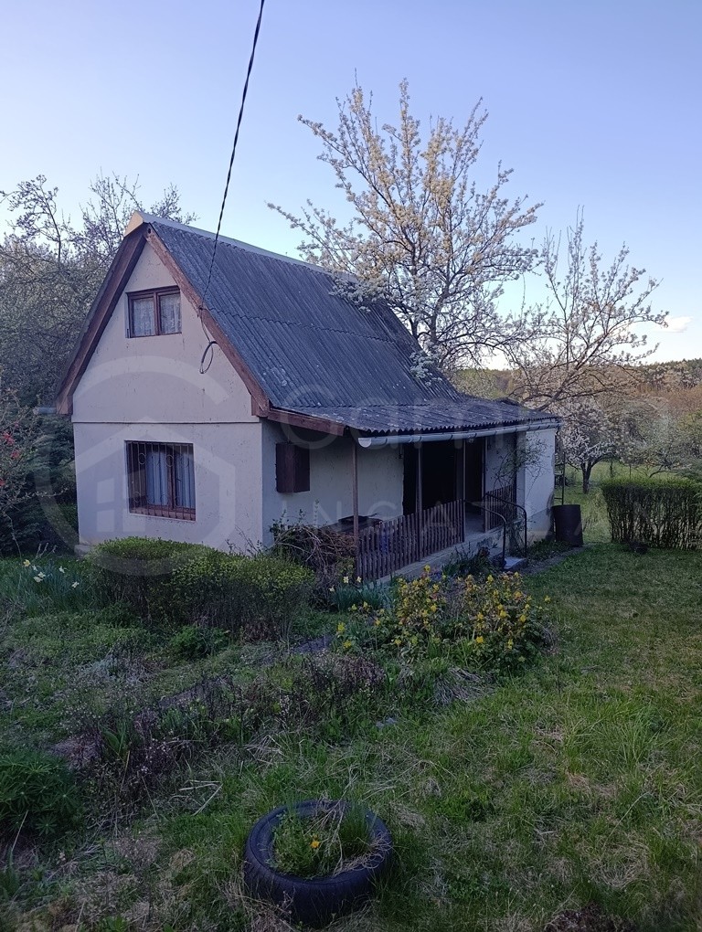 Föld-hétvégi telek-kert eladó közvetítőtől – Nyékládháza