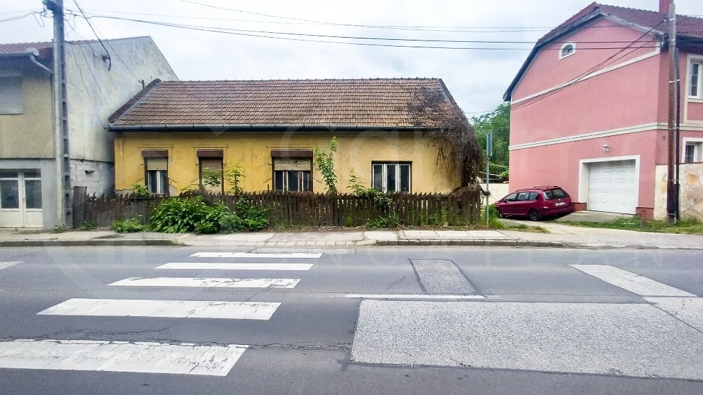 Ház-családi ház eladó – 2 szoba – Miskolc