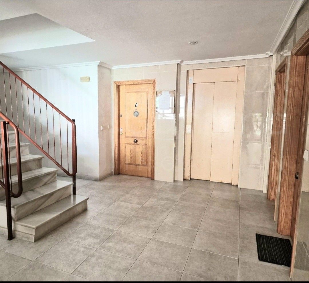 Lakás eladó – 4 szoba – Spanyolország