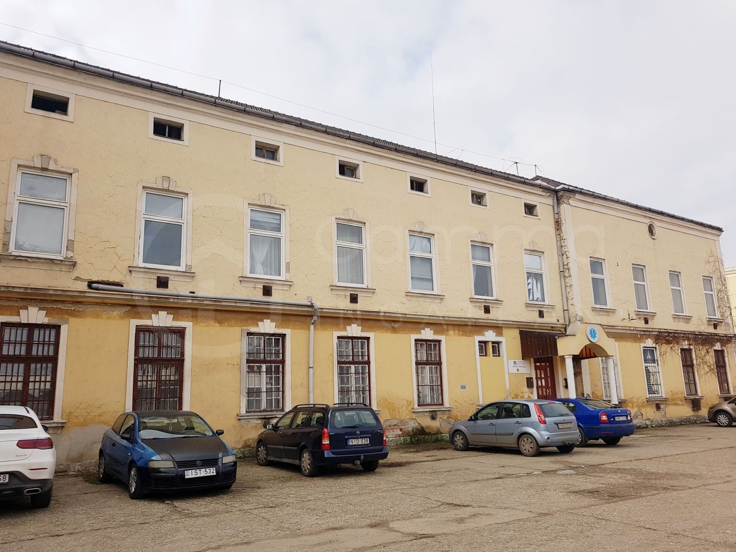 Ipari ingatlan-raktár-csarnok eladó közvetítőtől – Miskolc