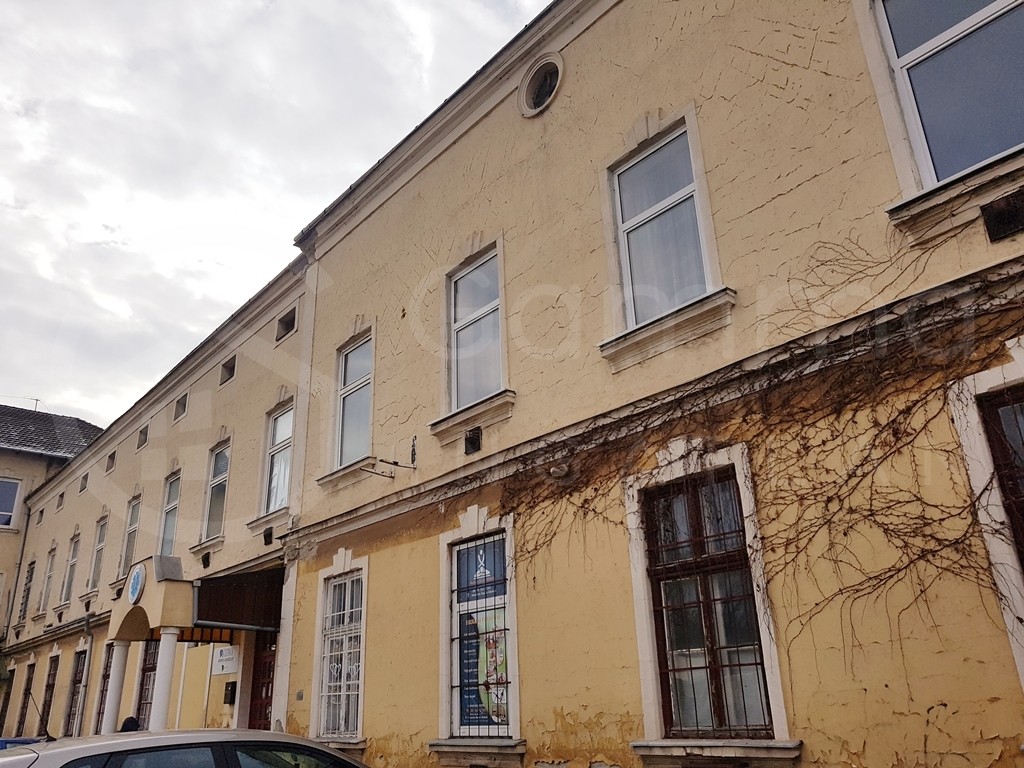 Ipari ingatlan-raktár-csarnok eladó közvetítőtől – Miskolc