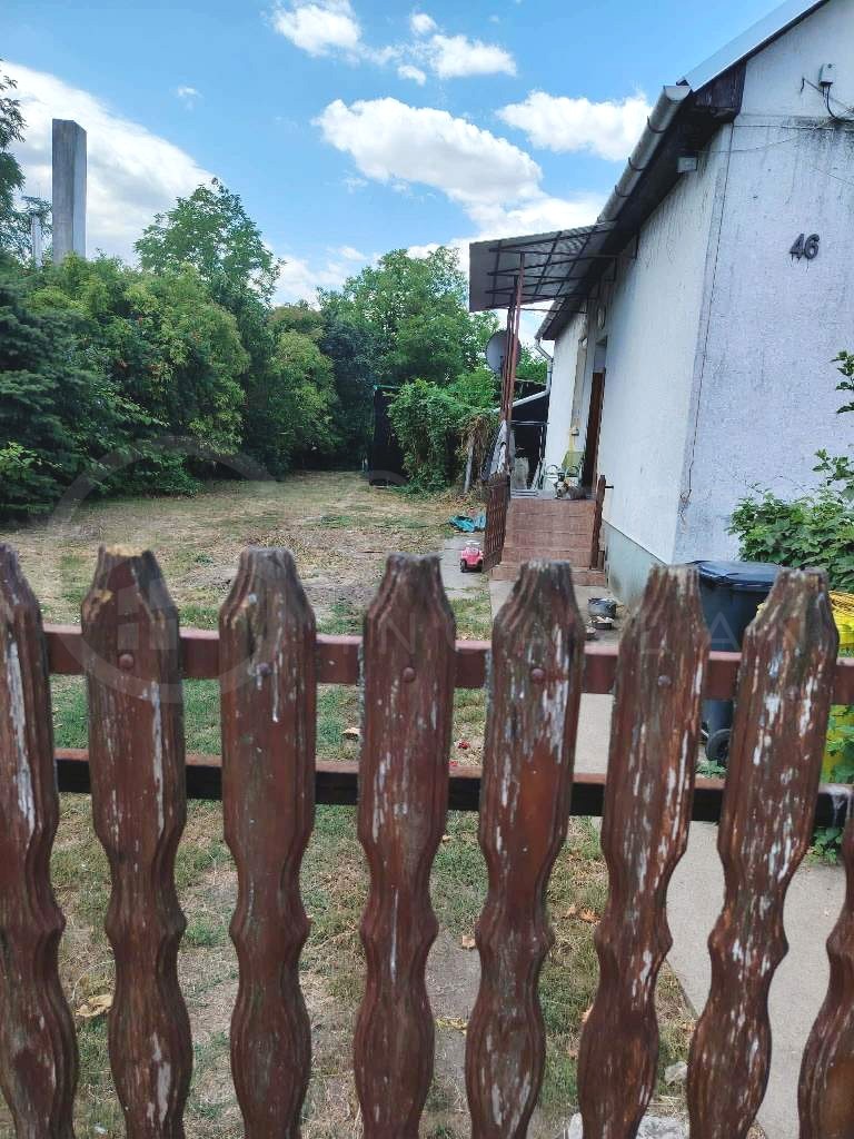 Ház-családi ház eladó – 4 szoba – Tiszaújváros
