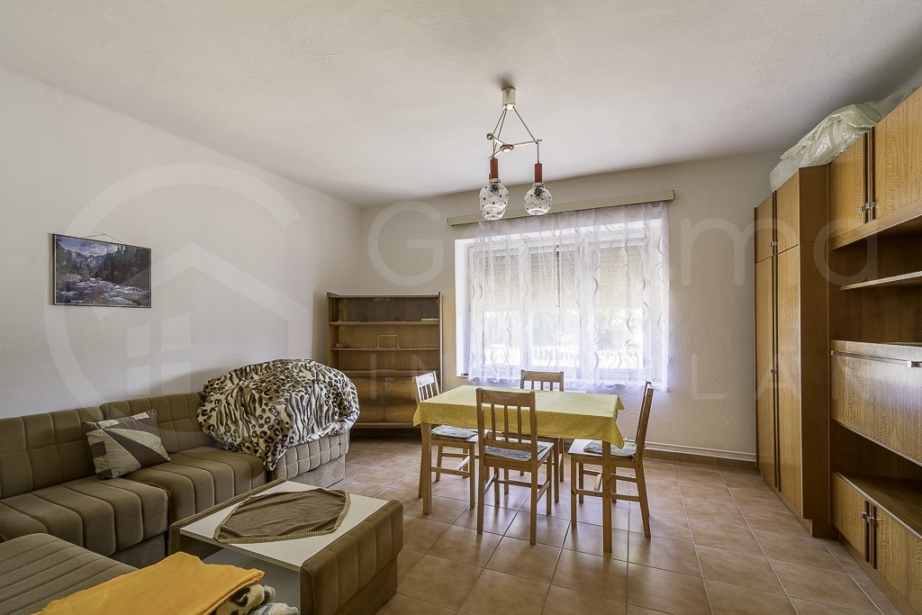 Ház-családi ház eladó – 2 szoba – Kisgyőr