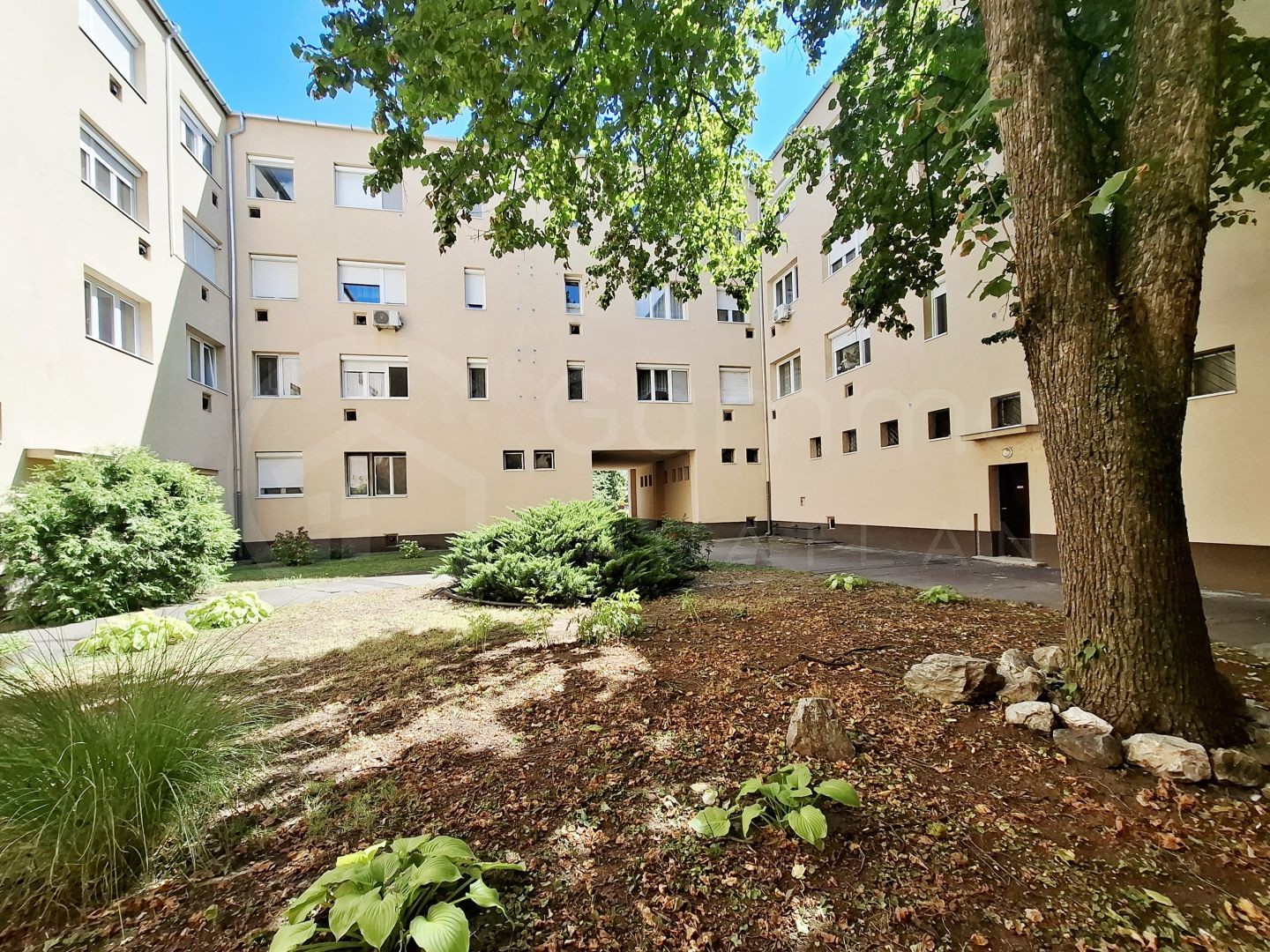 Lakás eladó – 3 szoba – Miskolc
