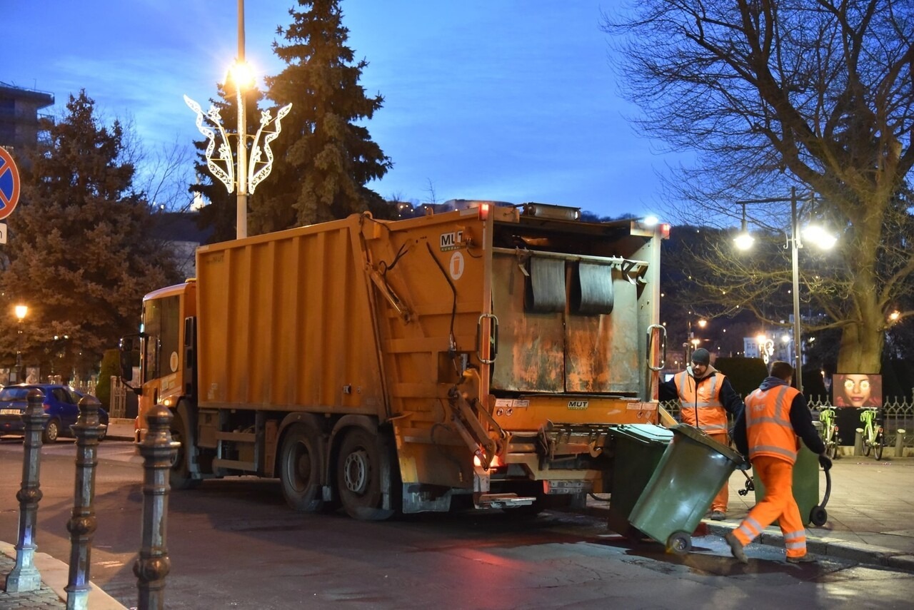 Szemetes autó mellé rakodó állás Németországban!. Külföldi munka Németország