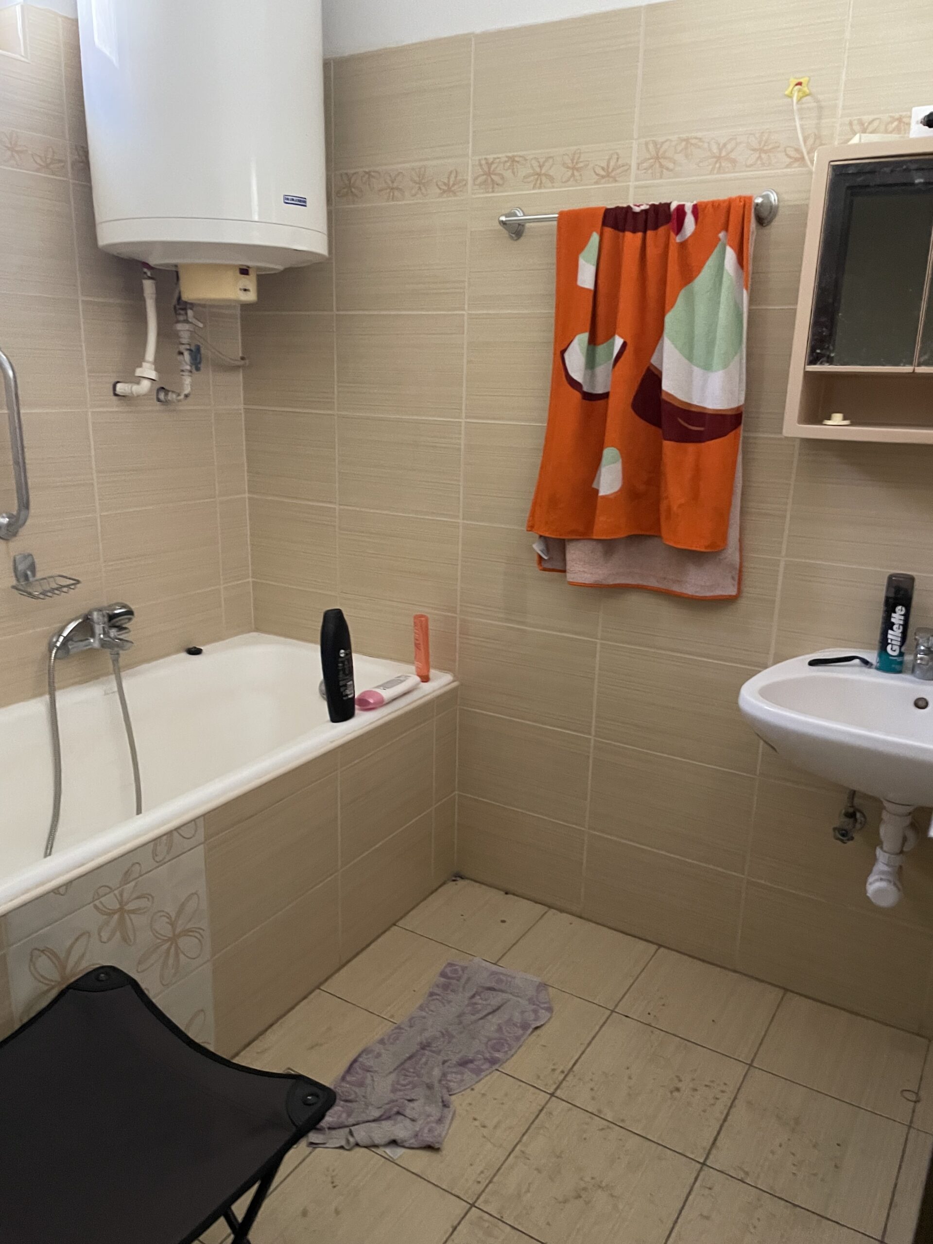 Ház-családi ház eladó – 3 szoba – Győr