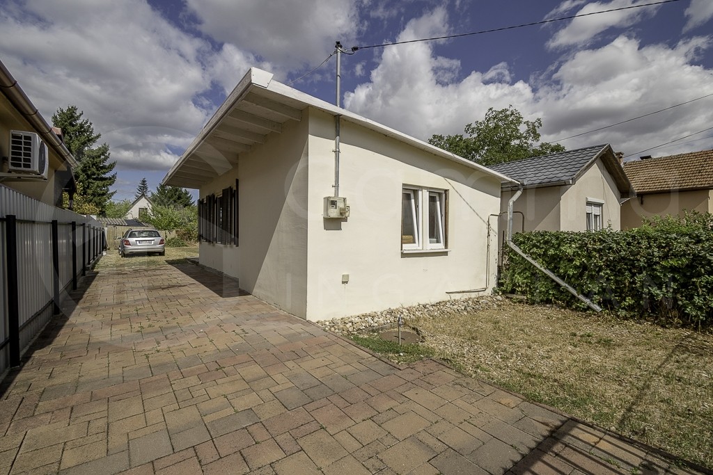 Nyaraló-üdülő-hétvégi ház eladó – 1 szoba – Nyékládháza