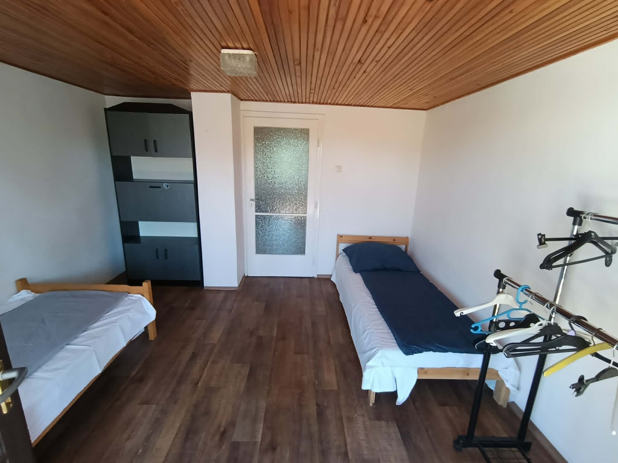 Ház-családi ház kiadó – 2 szoba – Balatonlelle