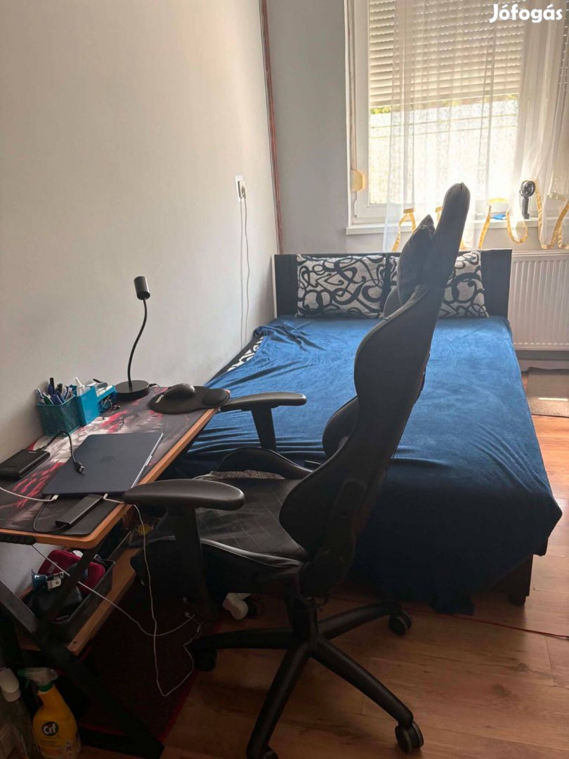 Ház-családi ház eladó – 3 szoba – Komárom
