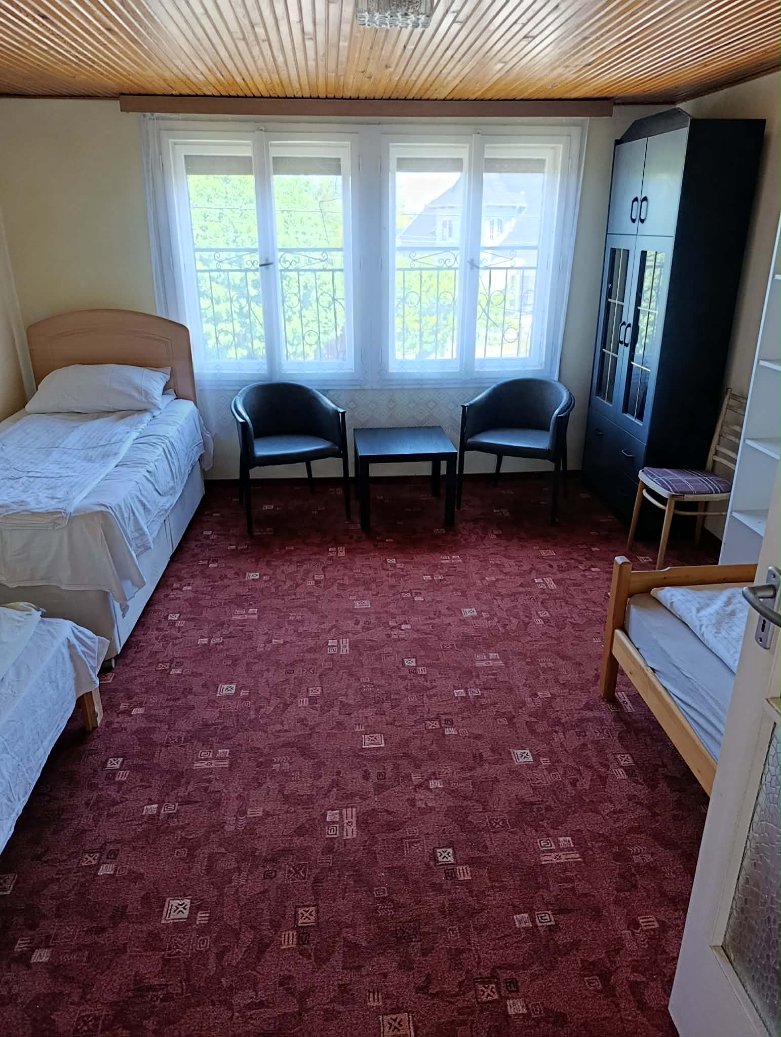 Ház-családi ház kiadó – 2 szoba – Balatonlelle