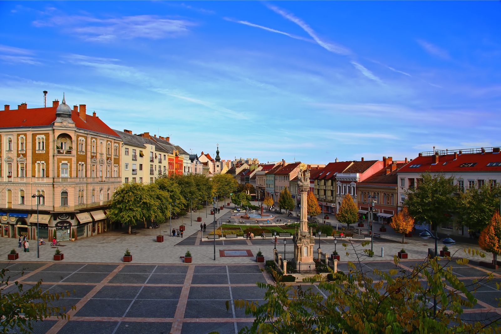 Ház-családi ház kiadó – 5 szoba – Szombathely