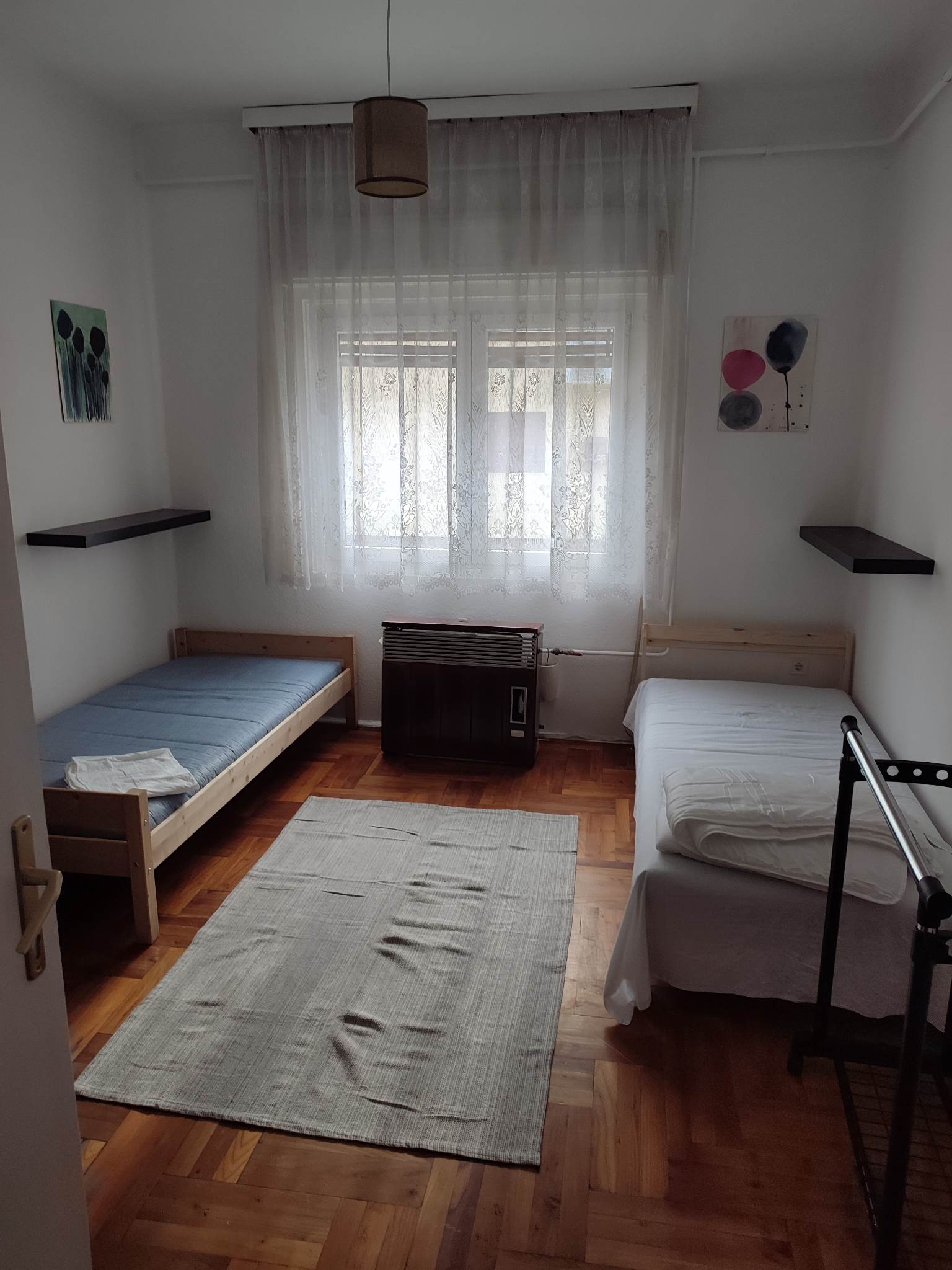Ház-családi ház kiadó – 3 szoba – Balatonlelle