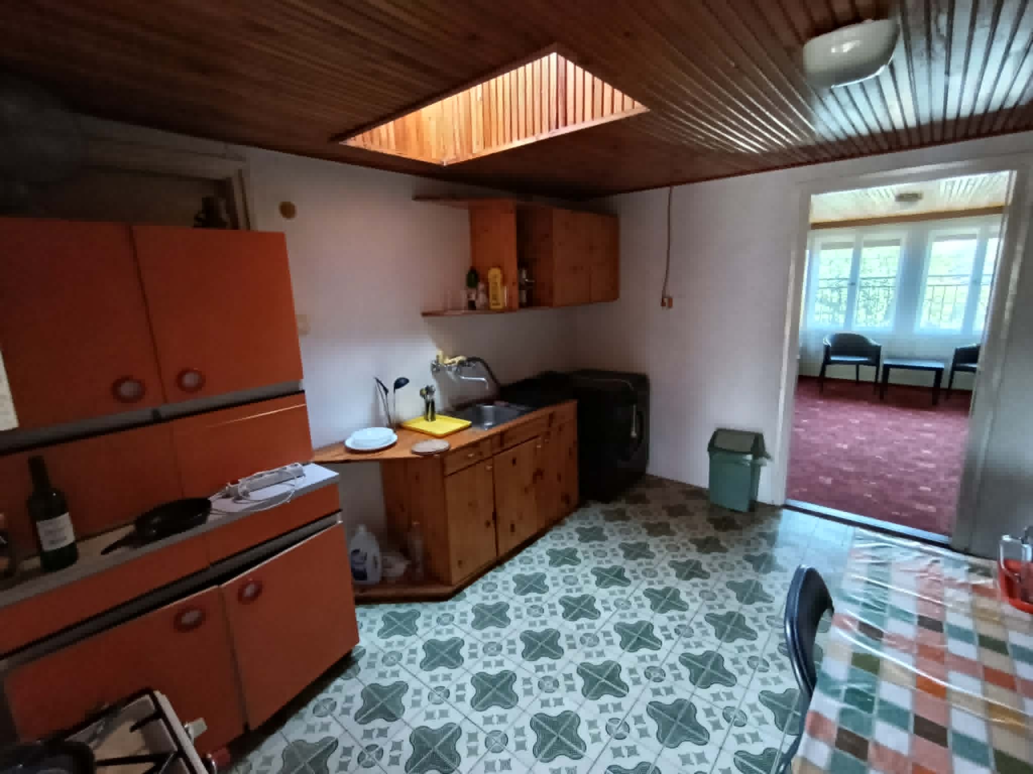 Ház-családi ház kiadó – 2 szoba – Balatonlelle