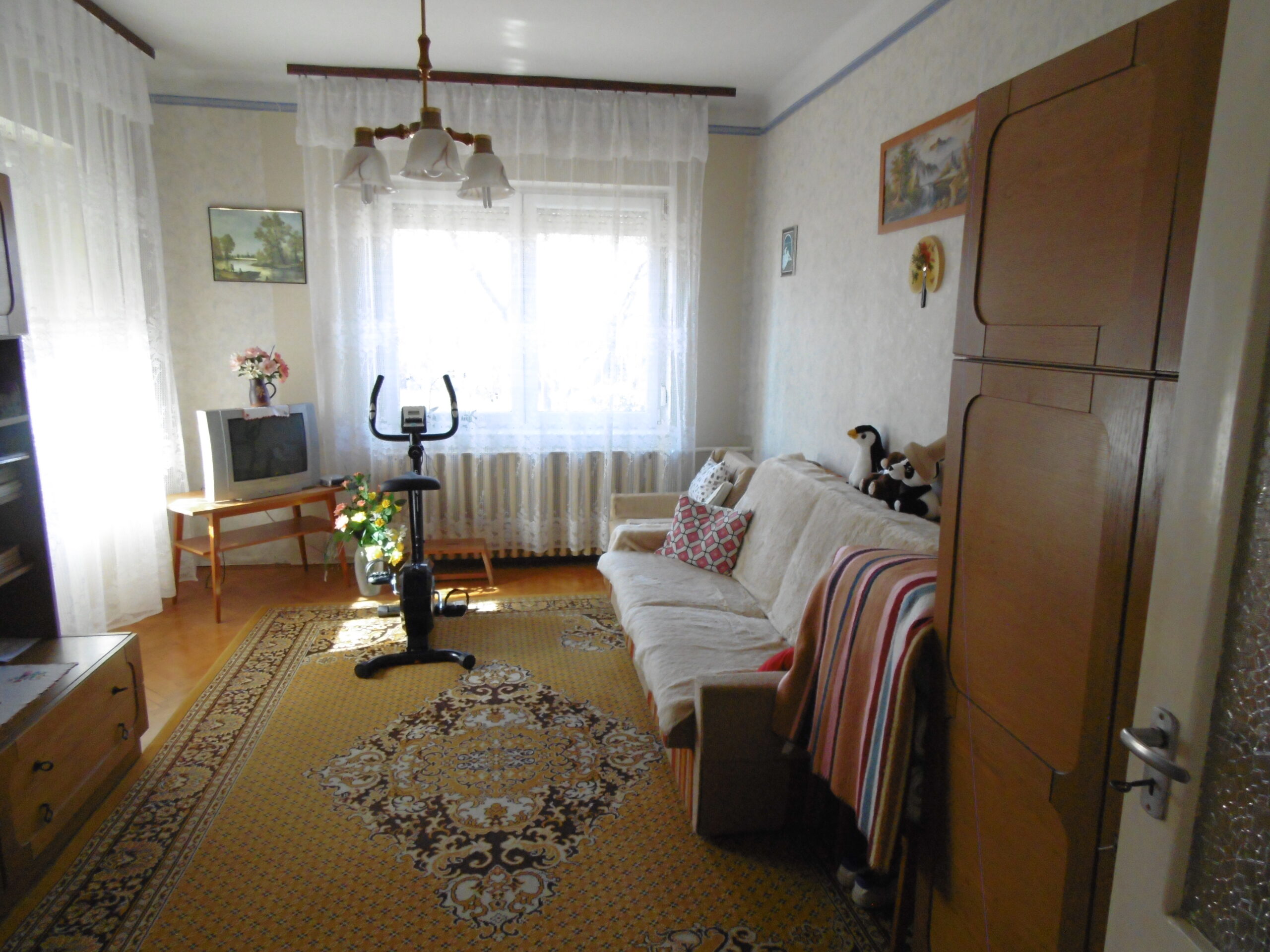Ház-családi ház eladó – 6 szoba – Budapest XVIII.kerület