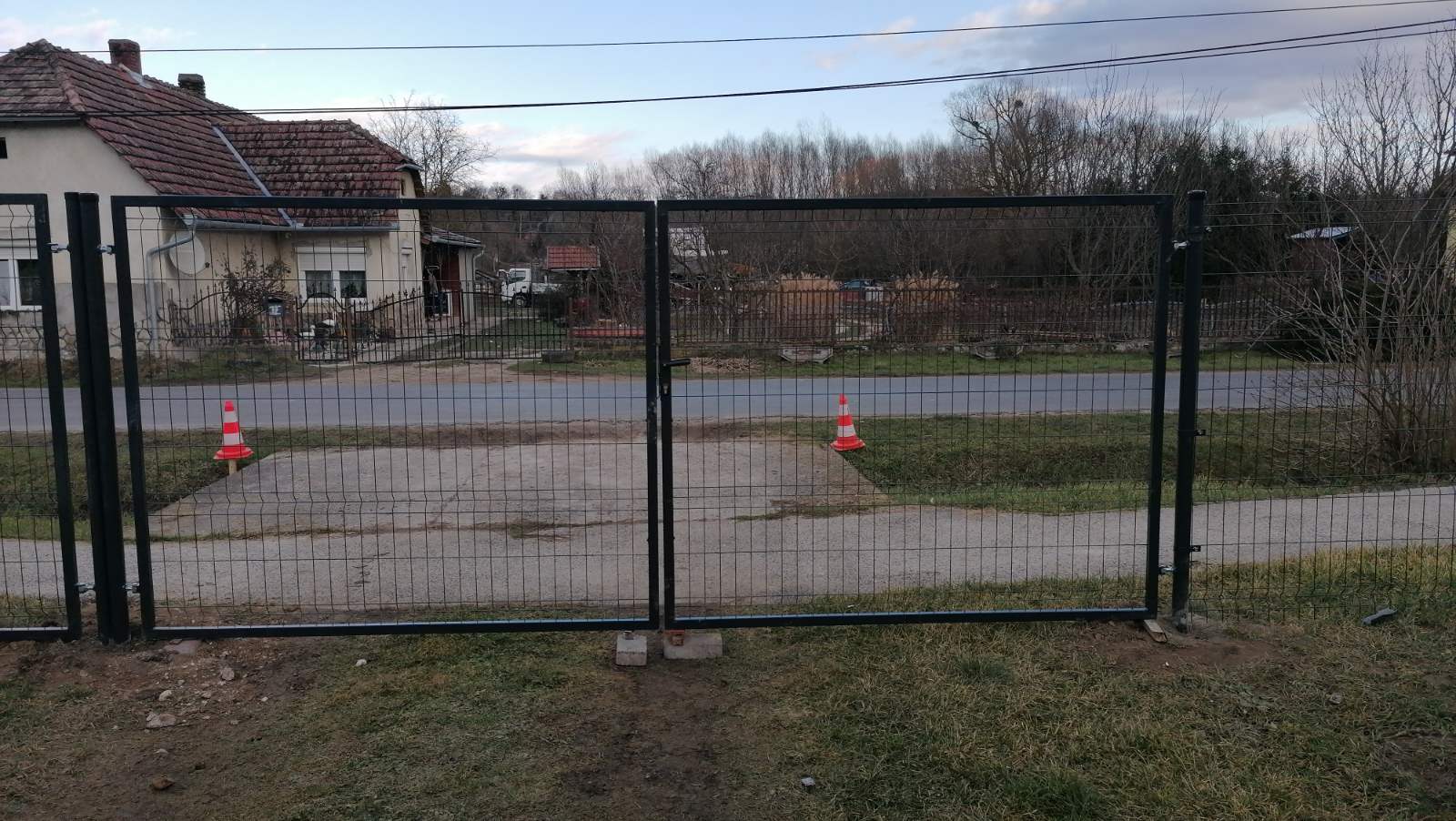 Kerítésépítés bomba áron!